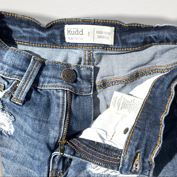 🟢5/$25 MUDD Distressed Denim Jeans Shorts High Rise Shortie FlexStretch Sz 1 - Picture 7 of 16